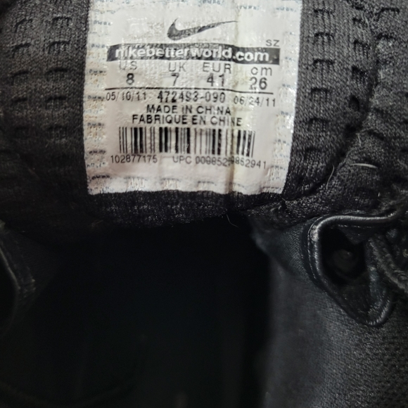 Nike ACG Boots Size 8